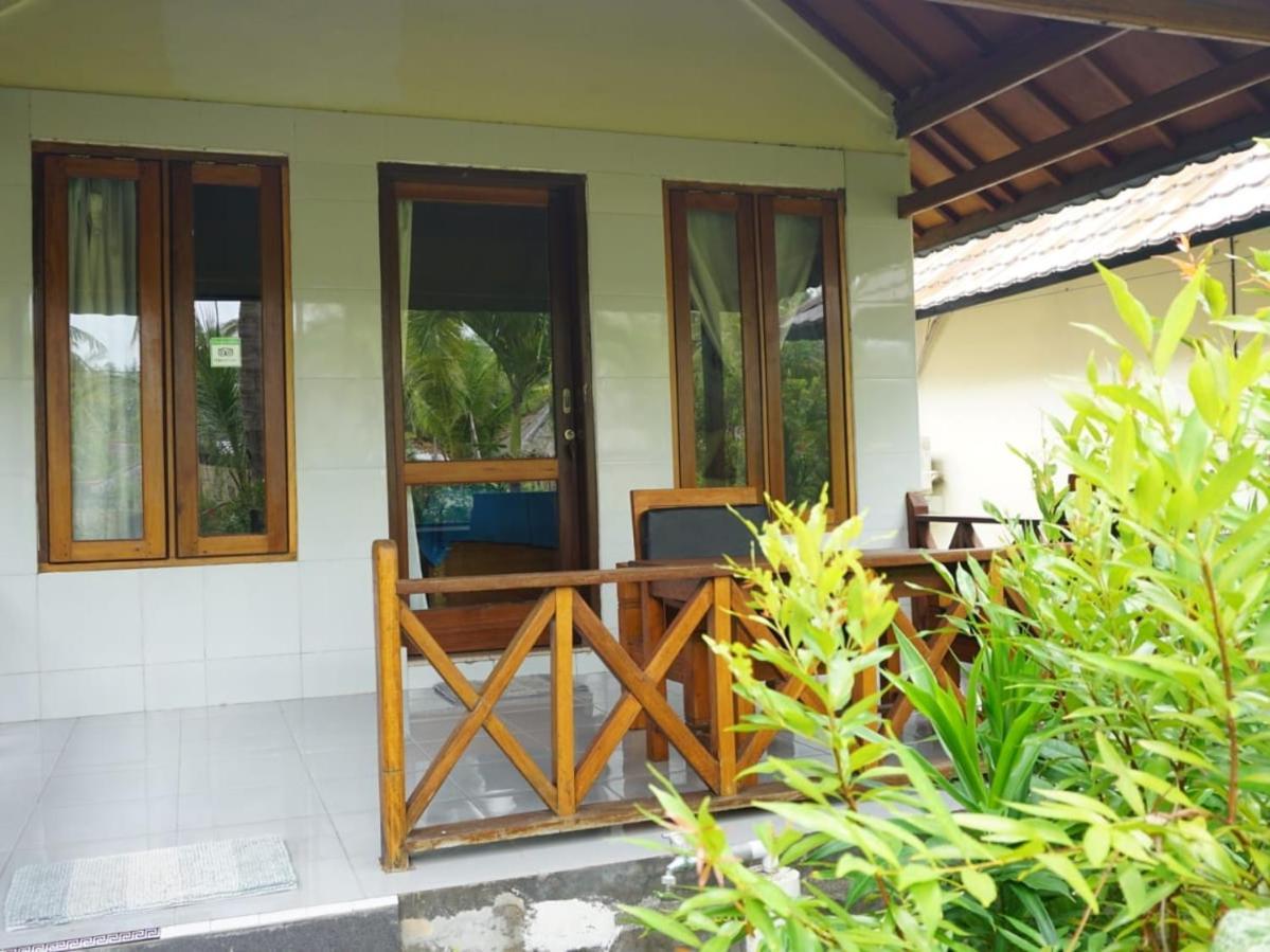 Fantastic Cottages Gili Meno Pokoj fotografie